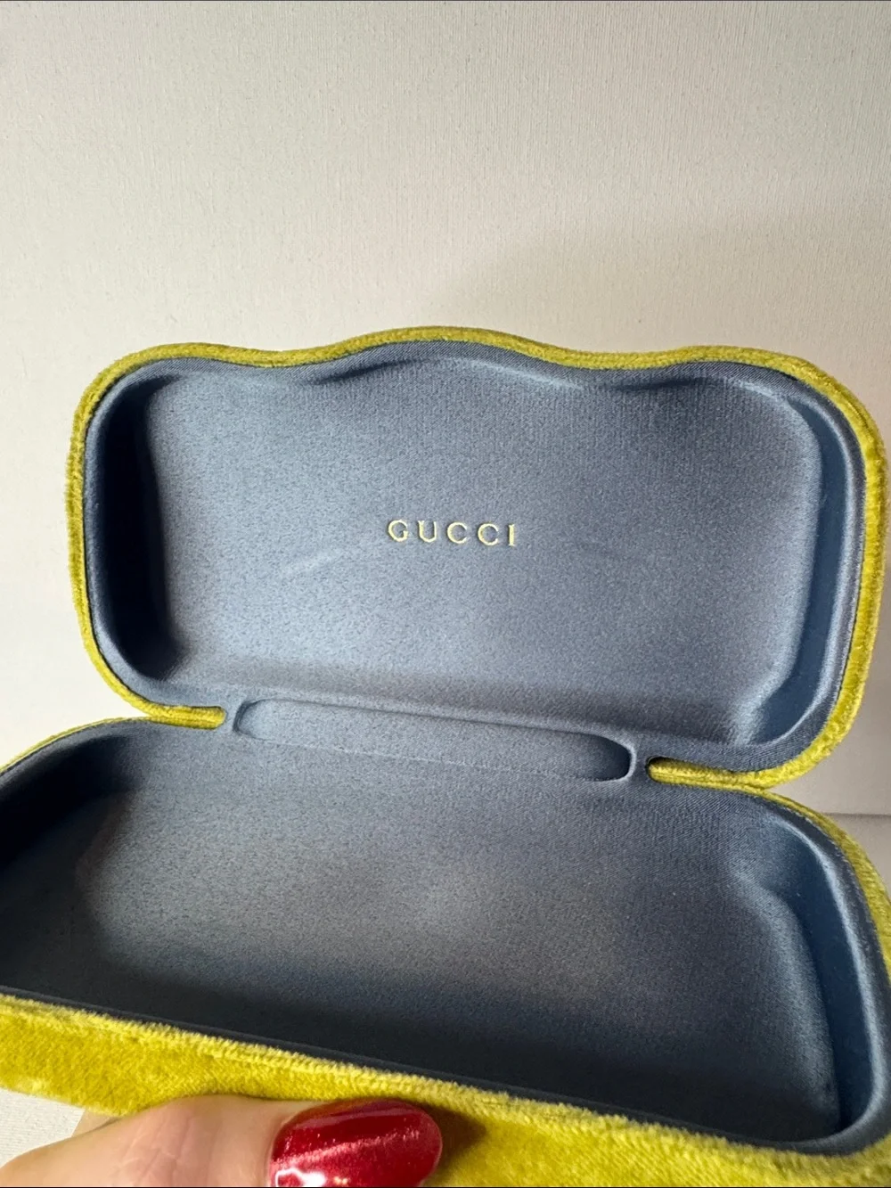Gucci Sunglasses Case & Drawstring Pouch - Chartreuse Yellow Velvet Clamshell